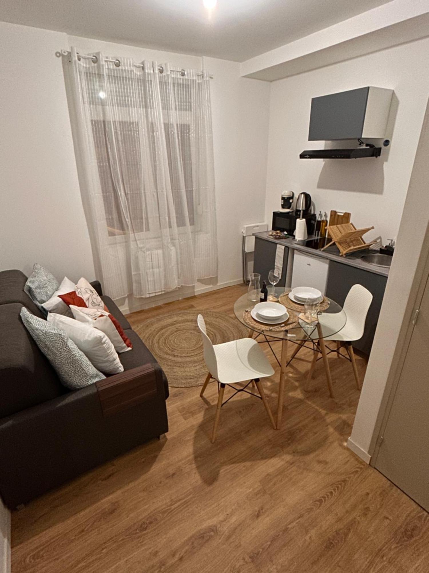Serenity Stay Saint-Quentin  Luaran gambar